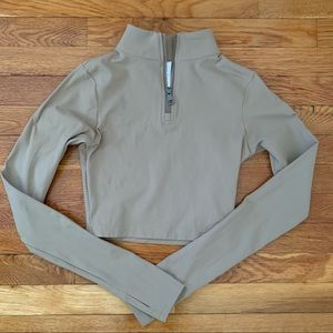 Balance Athletica Crop